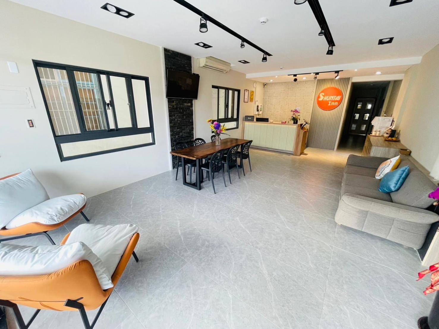 Shuntai Inn Fengshan  Luaran gambar